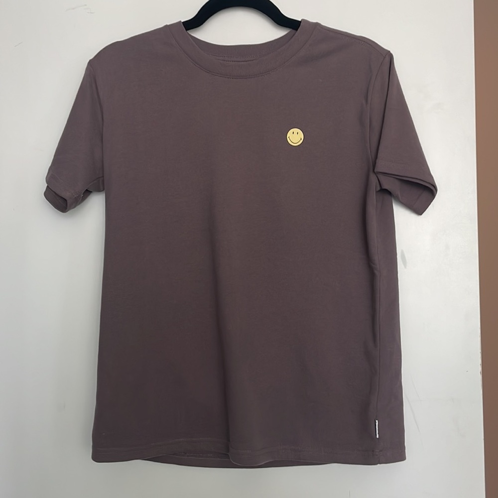Smiley Tee :) - Picture 2 of 8